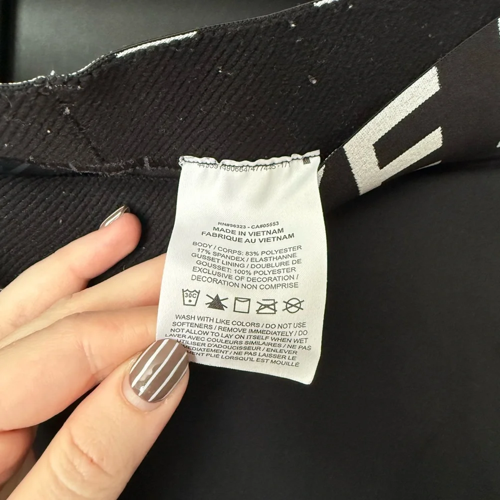 Nike Dri-FIT Spandex Shorts - Picture 7 of 7